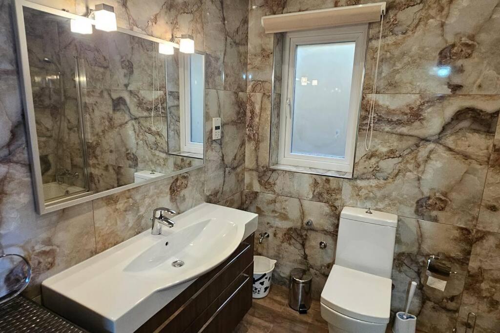 Front Sea View 3 Bedroom 2 Bathrooms At Promenade