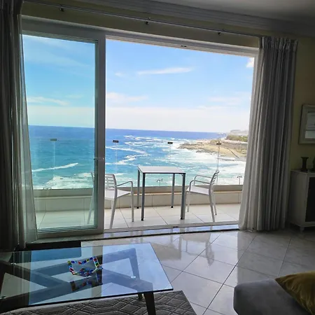 Front Sea View 3 Bedroom 2 Bathrooms At Sliema Beach Promenade Exterior photo