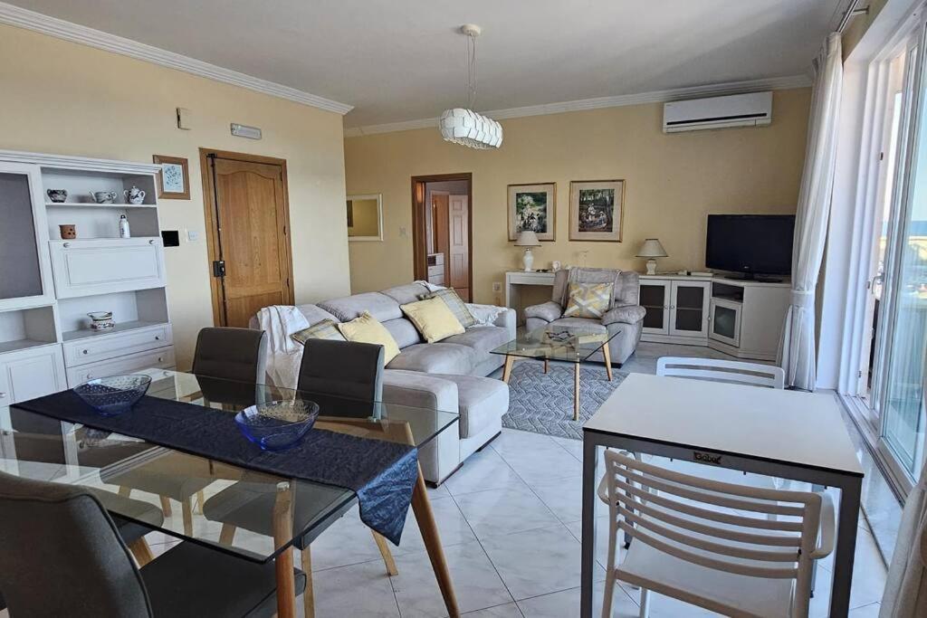 Front Sea View 3 Bedroom 2 Bathrooms At Promenade Apartment Sliema