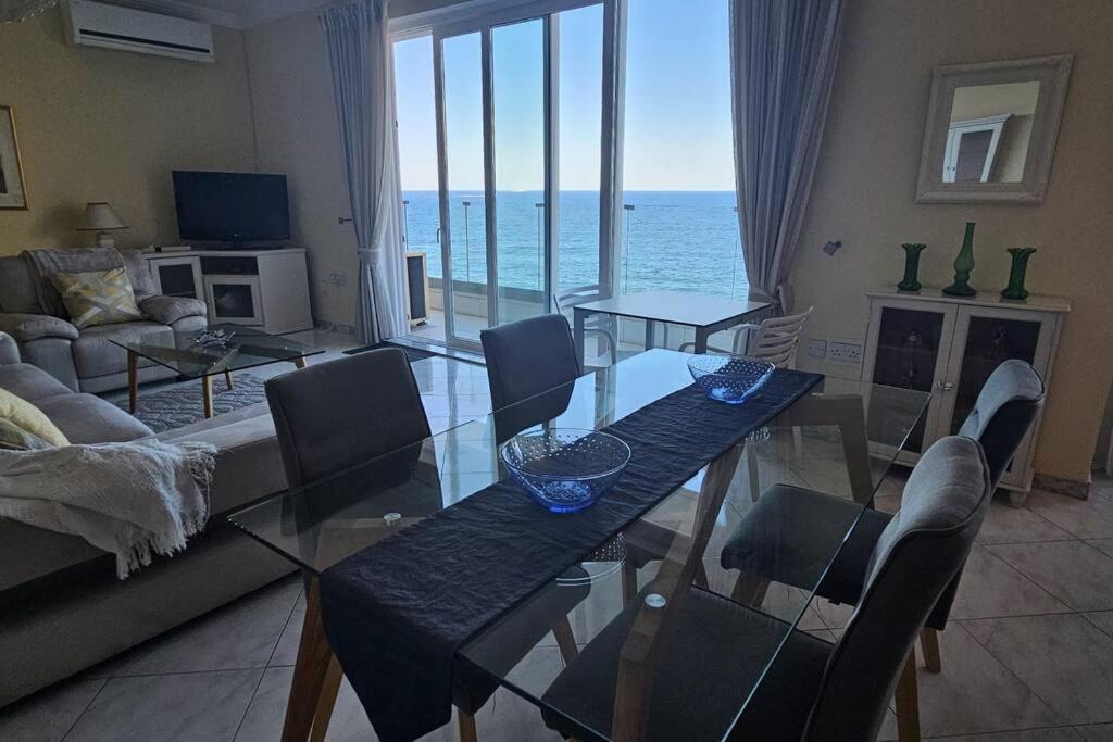 Front Sea View 3 Bedroom 2 Bathrooms At Promenade