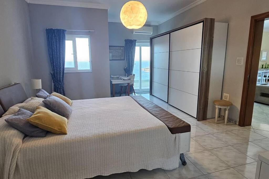 Apartment Front Sea View 3 Bedroom 2 Bathrooms At Promenade Sliema