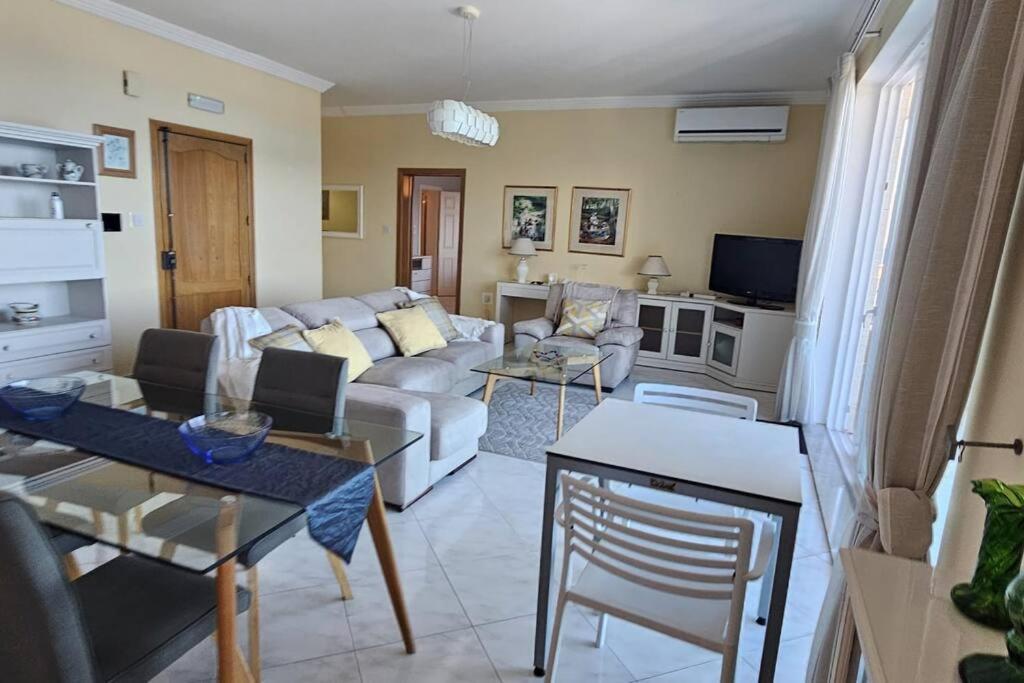 Front Sea View 3 Bedroom 2 Bathrooms At Promenade Sliema